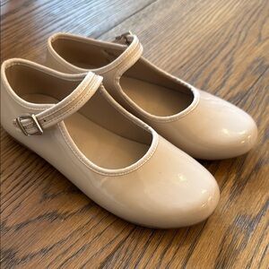 Elephantito Cream Mary Jane Shoes